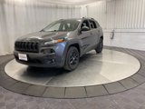 Used 2017 Jeep Cherokee Latitude w/ Cold Weather Group image 3