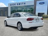 Used 2017 Volkswagen Passat 1.8T SE image 4
