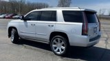 Used 2019 Cadillac Escalade Premium Luxury image 6