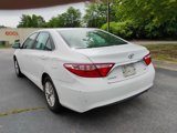Used 2017 Toyota Camry LE image 5