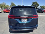 Certified 2023 Chrysler Pacifica Touring-L image 5