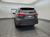 Used 2017 Toyota Highlander Plus image 6
