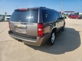 Used 2014 Chevrolet Suburban LTZ image 3