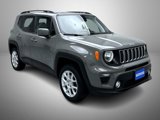 Used 2019 Jeep Renegade Latitude w/ Cold Weather Group image 3