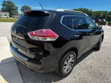 Used 2015 Nissan Rogue SL w/ SL Premium Package image 5
