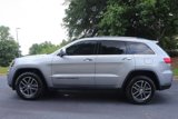 Used 2017 Jeep Grand Cherokee Limited w/ Luxury Group II image 6