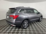 Used 2017 Honda Pilot Elite image 4
