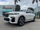 Used 2022 BMW X7 M50i image 2