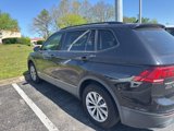 Used 2020 Volkswagen Tiguan S image 4