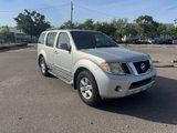 Used 2008 Nissan Pathfinder SE image 4