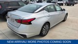 Used 2023 Nissan Altima 2.5 SV image 3