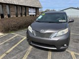Used 2012 Toyota Sienna XLE image 2