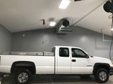 Used 2006 Chevrolet Silverado 2500 W/T image 2