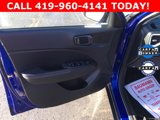 Used 2023 Hyundai Venue Limited image 2
