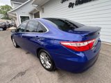 Used 2015 Toyota Camry SE image 3