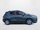 Used 2018 Chevrolet Trax LT w/ LT Convenience Package image 4