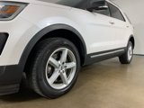 Used 2017 Ford Explorer XLT w/ Equipment Group 202A image 2