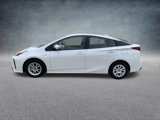 Used 2022 Toyota Prius LE image 4