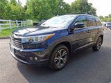 Used 2016 Toyota Highlander XLE image 3
