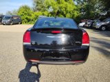 Used 2018 Chrysler 300 S w/ 300S Premium Group image 4