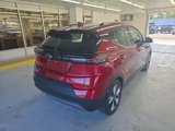 Used 2022 Chevrolet Bolt EUV LT w/ Convenience Package image 5