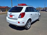 Used 2014 Chevrolet Captiva Sport LT w/ Convenience Package image 6