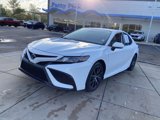 Used 2021 Toyota Camry SE w/ Convenience Package image 4