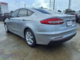 Used 2020 Ford Fusion SE image 3
