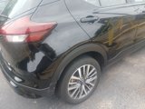 Used 2024 Nissan Kicks SV image 3