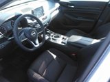Used 2024 Nissan Altima 2.5 SV image 2