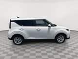 Used 2024 Kia Soul LX w/ Option Group 015 image 4