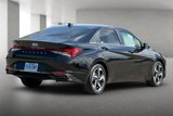 Used 2022 Hyundai Elantra SEL w/ Convenience + Premium Package image 4