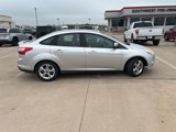 Used 2012 Ford Focus SE image 2