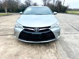 Used 2017 Toyota Camry SE image 2