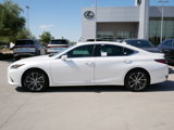New 2025 Lexus ES 300h w/ Premium Package image 3