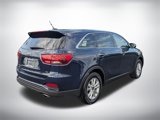 Used 2019 Kia Sorento LX image 4