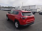 Used 2018 Jeep Compass Latitude image 5