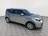Used 2024 Kia Soul LX w/ Option Group 015 image 3