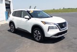 Used 2021 Nissan Rogue SV image 3