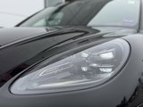 Used 2024 Porsche Macan image 2