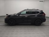 Used 2018 Nissan Rogue SV image 2