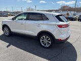 Used 2017 Lincoln MKC Select w/ Select Plus Package image 5