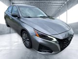 Used 2024 Nissan Altima 2.5 SV image 2