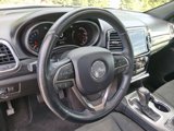 Used 2019 Jeep Grand Cherokee Laredo image 4