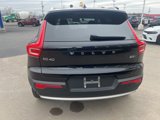 New 2025 Volvo XC40 B5 Core w/ Protection Package Premier image 4