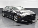 Used 2023 Hyundai Sonata SEL image 2