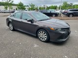 Used 2019 Toyota Camry LE image 2