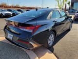 New 2025 Hyundai Elantra SE image 3