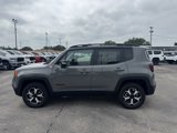 Used 2022 Jeep Renegade Trailhawk image 5