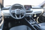 New 2025 Jeep Compass Latitude image 2